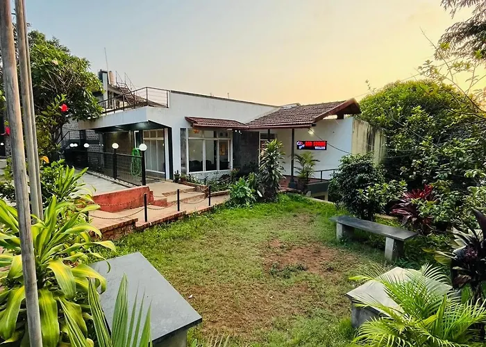 Red Stone Villas Madikeri